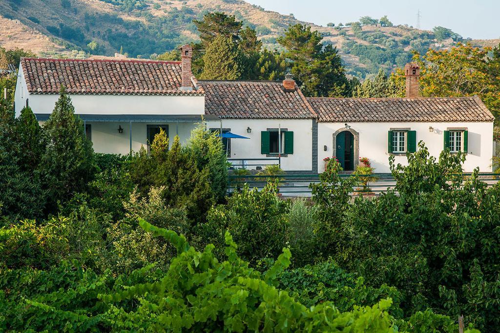 Casa Vacanze Etna Piedimonte Etneo Eksteriør billede